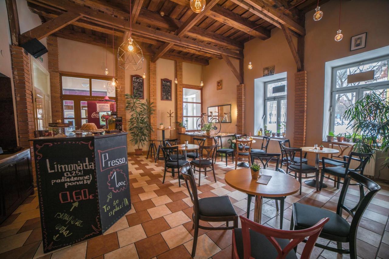 Teledom Hotel Kosice Exterior photo